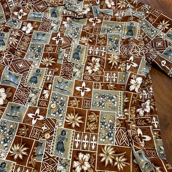 Roundy Bay XL Hawaiian Shirt - Picture 1 of 3
